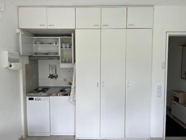 Ruhiges Und Klimatisiertes Apartment Штутгарт Екстер'єр фото