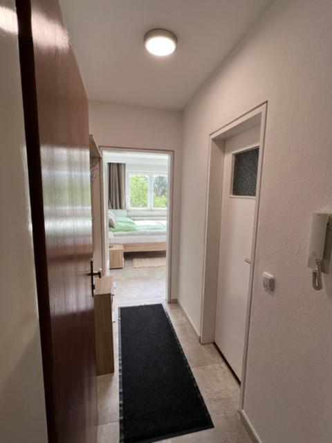 Ruhiges Und Klimatisiertes Apartment Штутгарт Екстер'єр фото